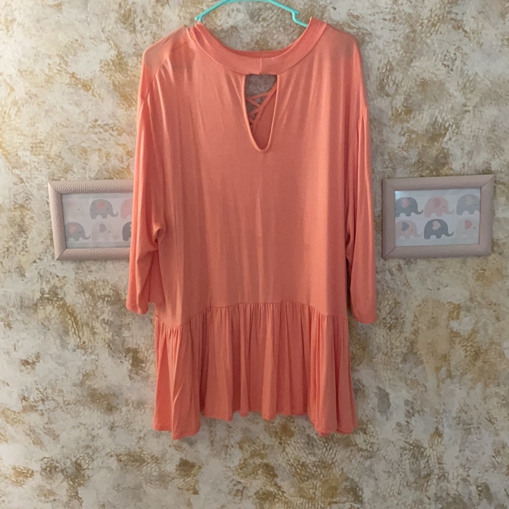 Pink top - Picture 4 of 5